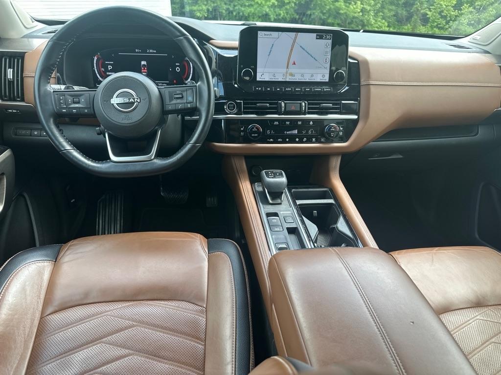Nissan Pathfinder Platinum 4D SUV FWD 2023
