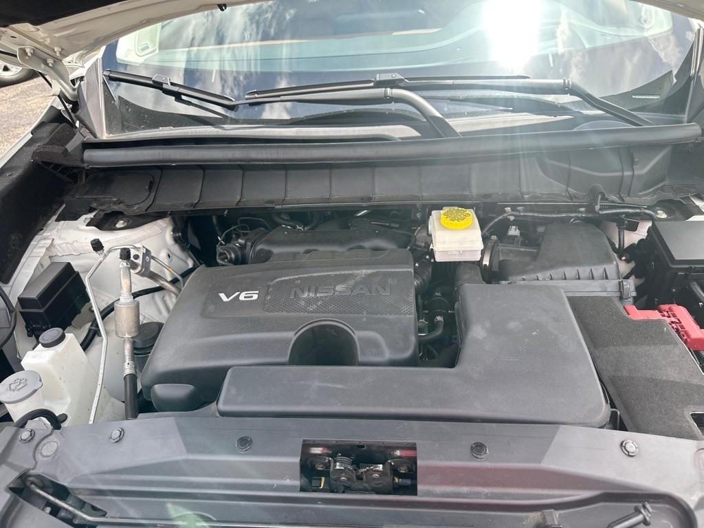 Nissan Pathfinder Platinum 4D SUV FWD 2023