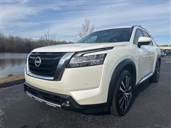 2023 Nissan Pathfinder 