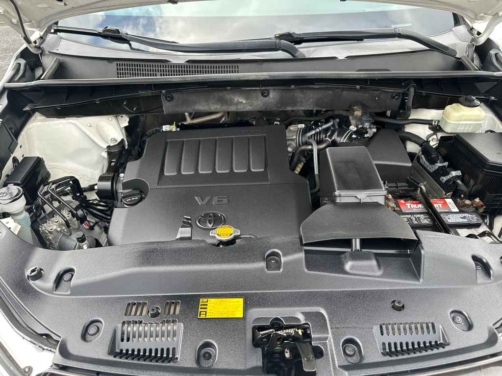 Toyota Highlander FWD 4dr V6 XLE (Natl) 2015