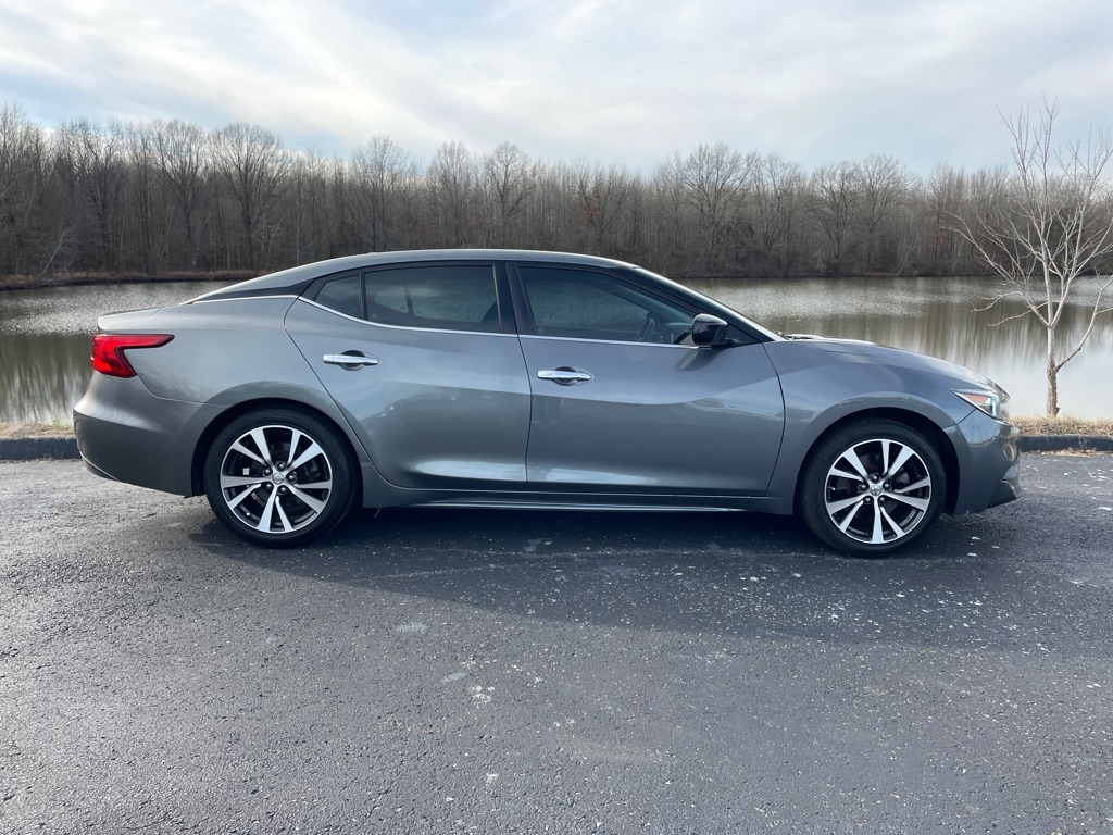 Nissan Maxima Platinum 3.5L 2017