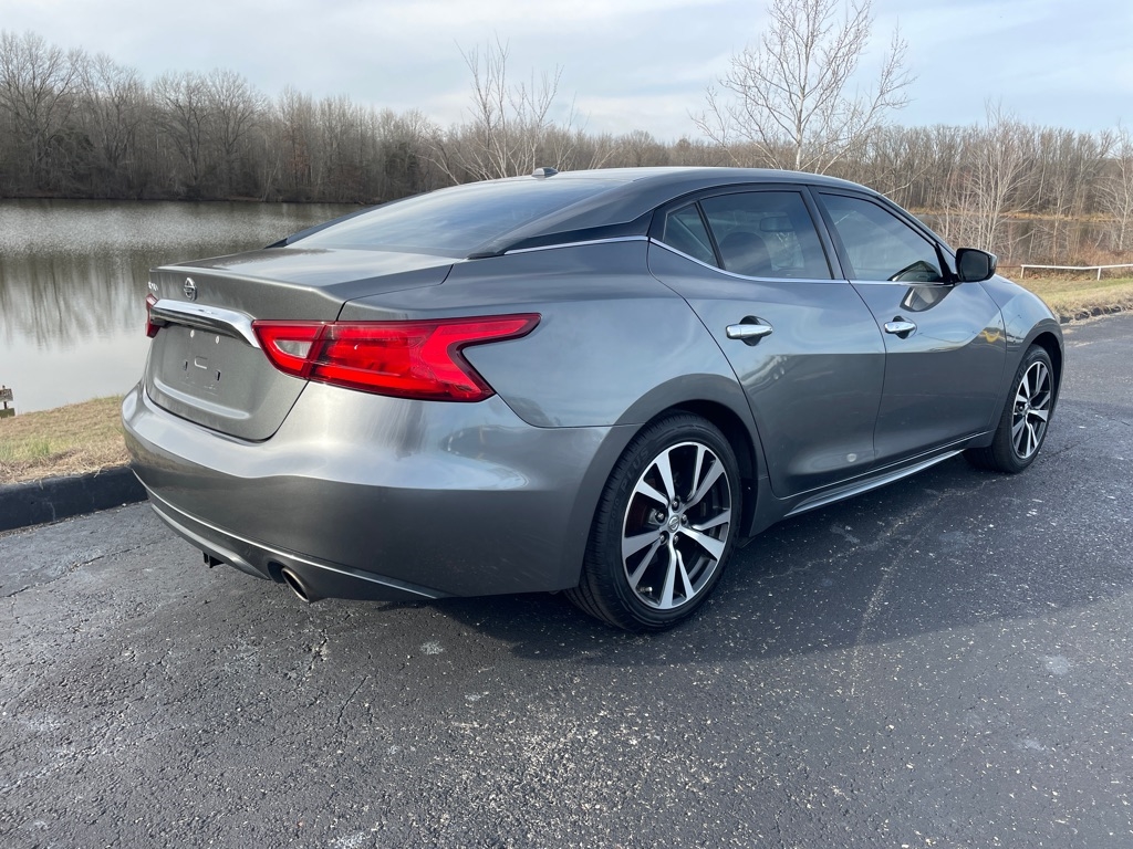 Nissan Maxima Platinum 3.5L 2017