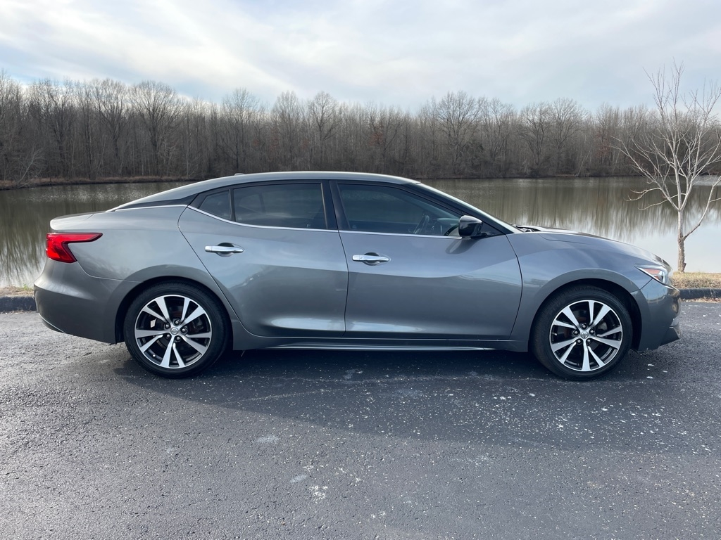 Nissan Maxima Platinum 3.5L 2017