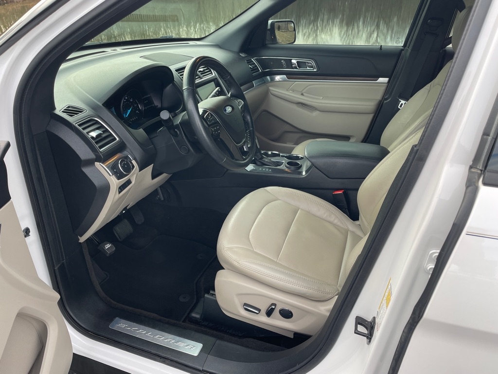 Ford Explorer Limited FWD 2018