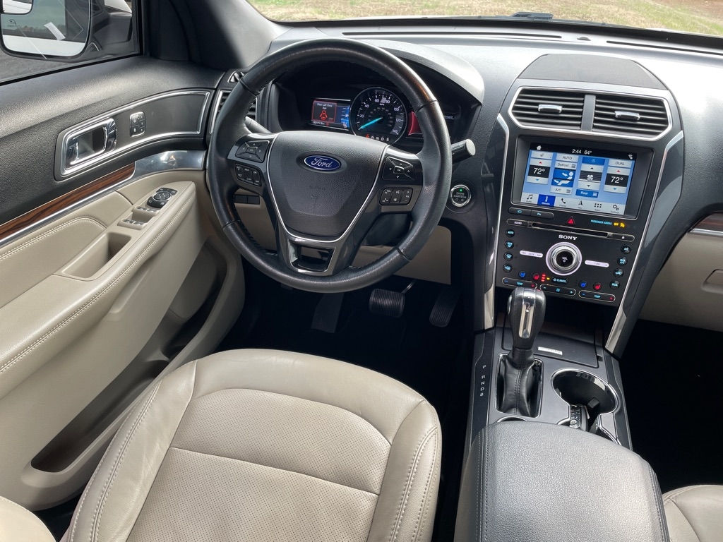 Ford Explorer Limited FWD 2018