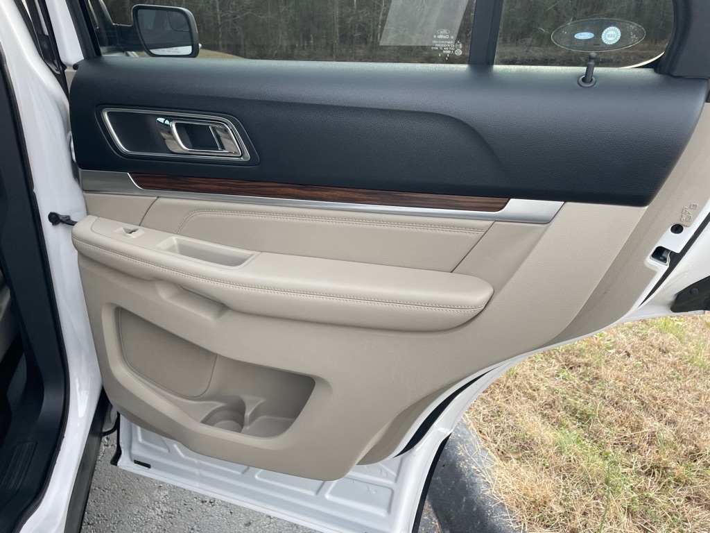 Ford Explorer Limited FWD 2018