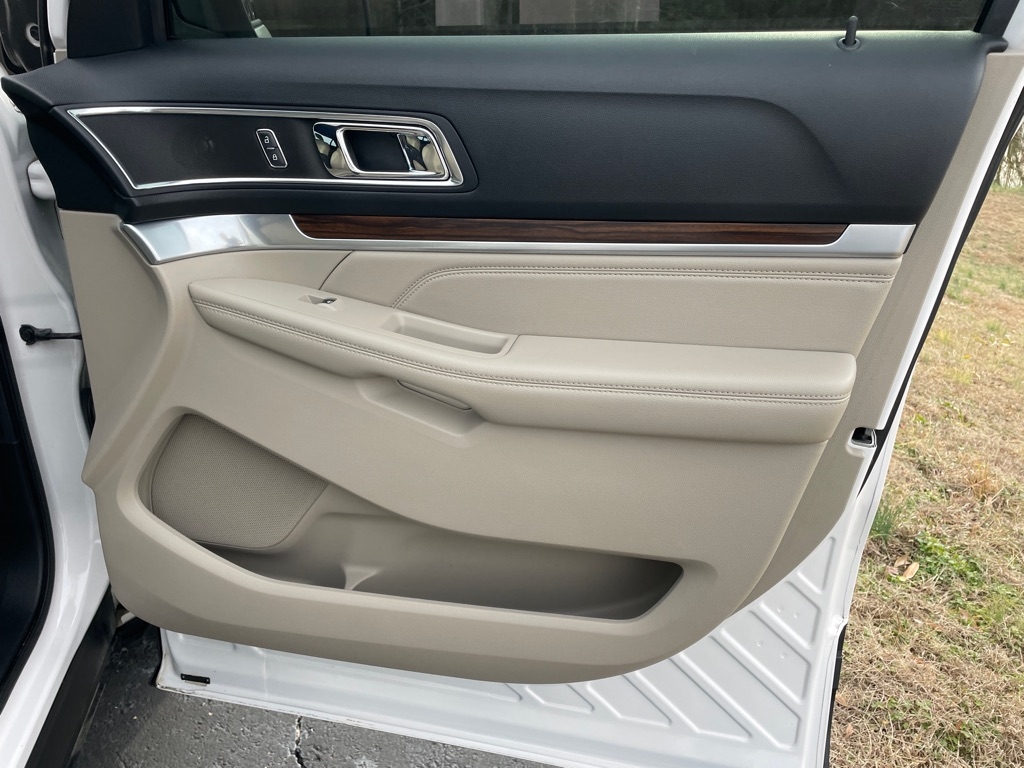 Ford Explorer Limited FWD 2018