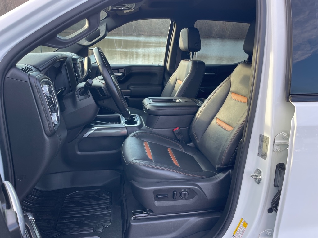 GMC Sierra 1500 4WD Crew Cab 147" AT4 2019