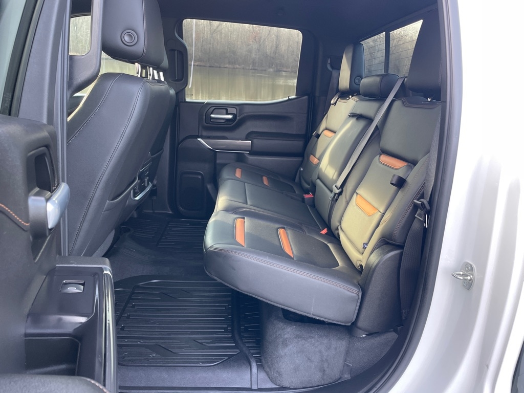 GMC Sierra 1500 4WD Crew Cab 147" AT4 2019