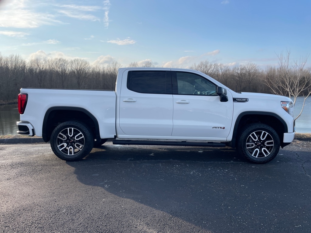 GMC Sierra 1500 4WD Crew Cab 147" AT4 2019