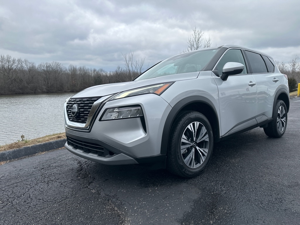 Nissan Rogue FWD SV 2022