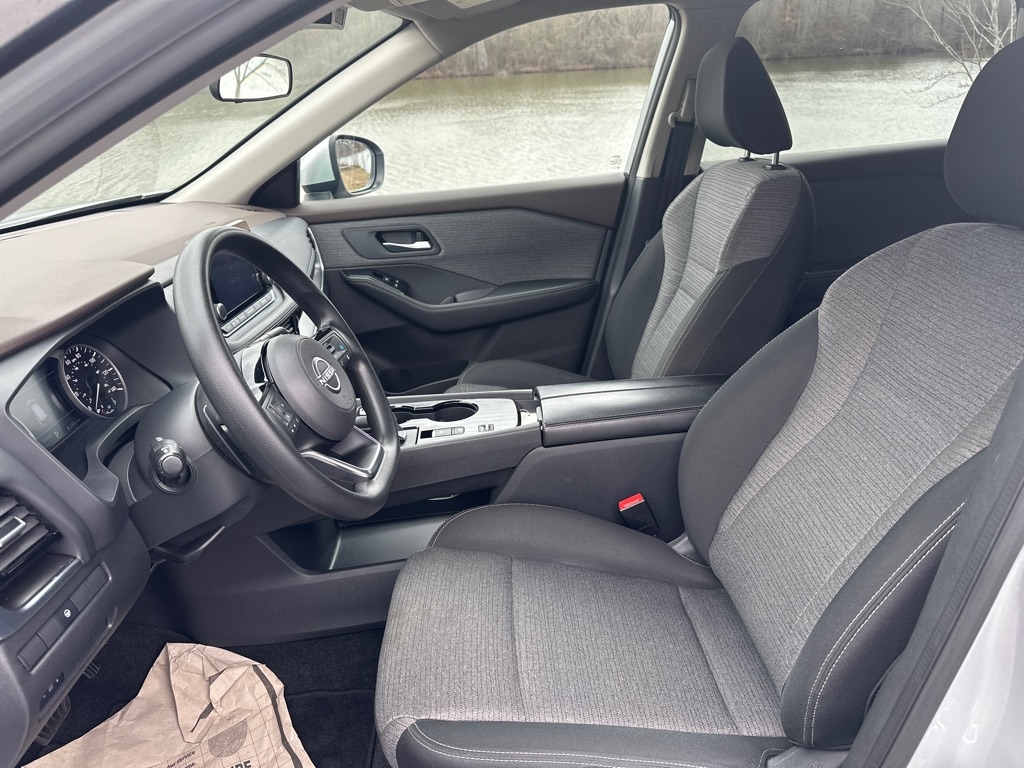 Nissan Rogue FWD SV 2022