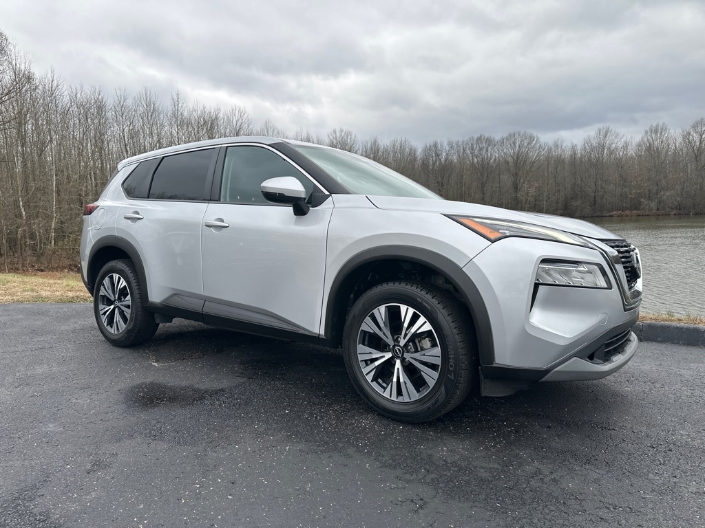 Nissan Rogue FWD SV 2022