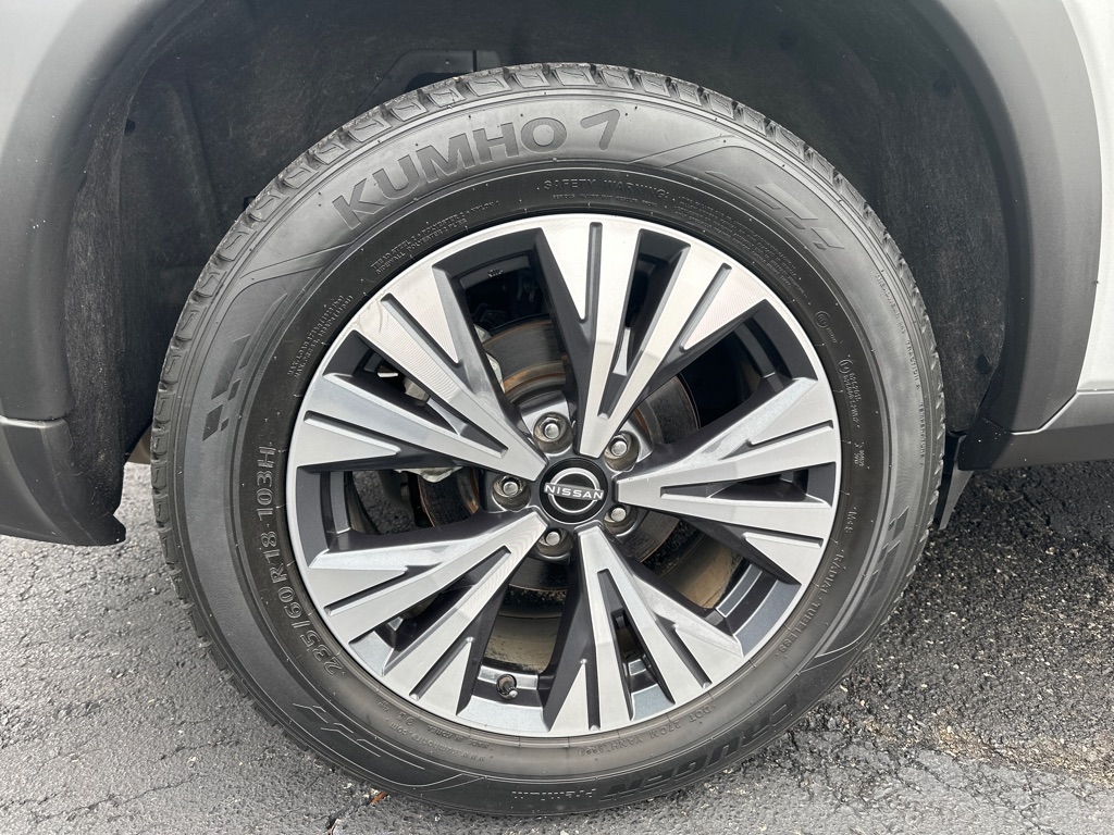 Nissan Rogue FWD SV 2022