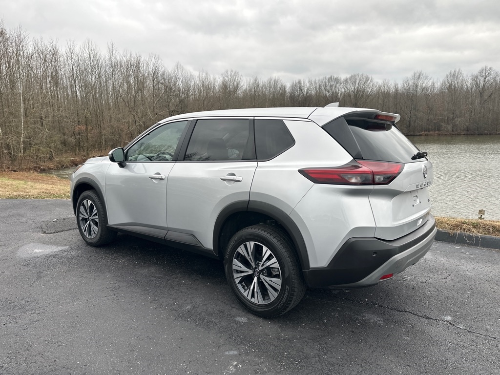 Nissan Rogue FWD SV 2022