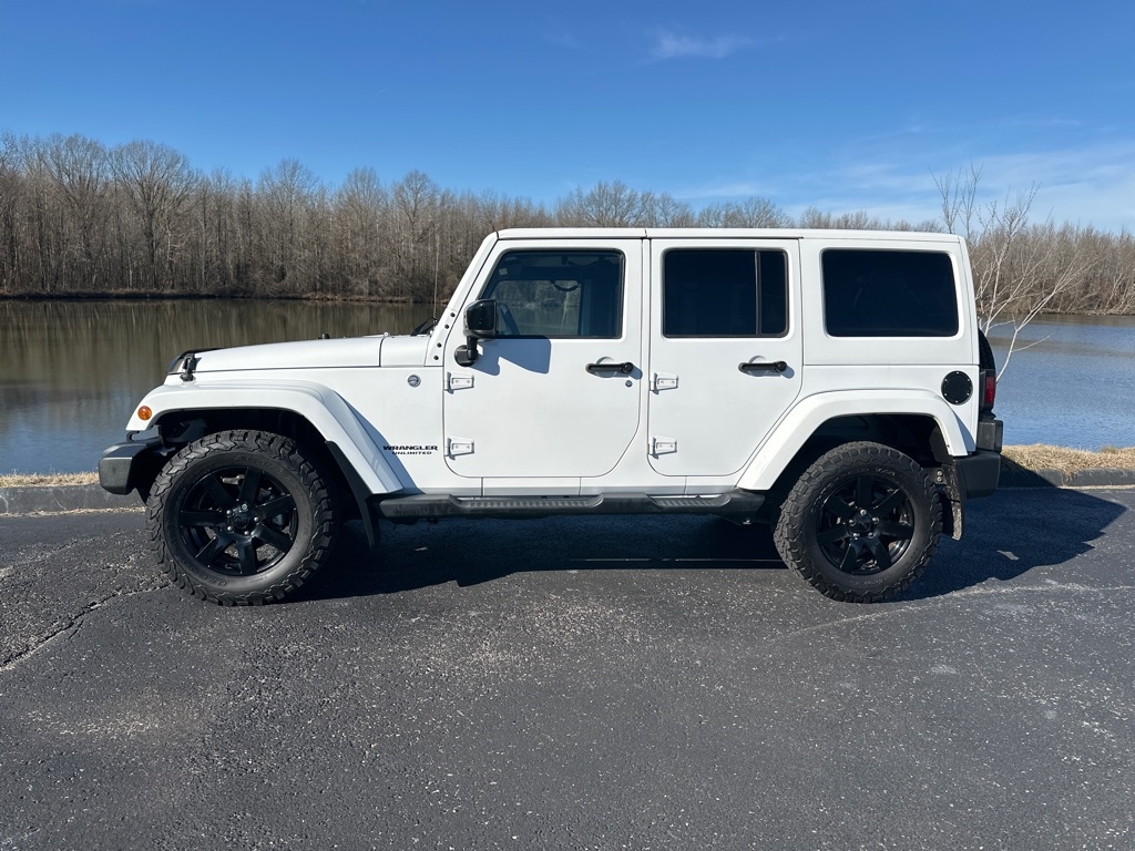 Jeep Wrangler Unlimited 4WD 4dr Altitude 2014