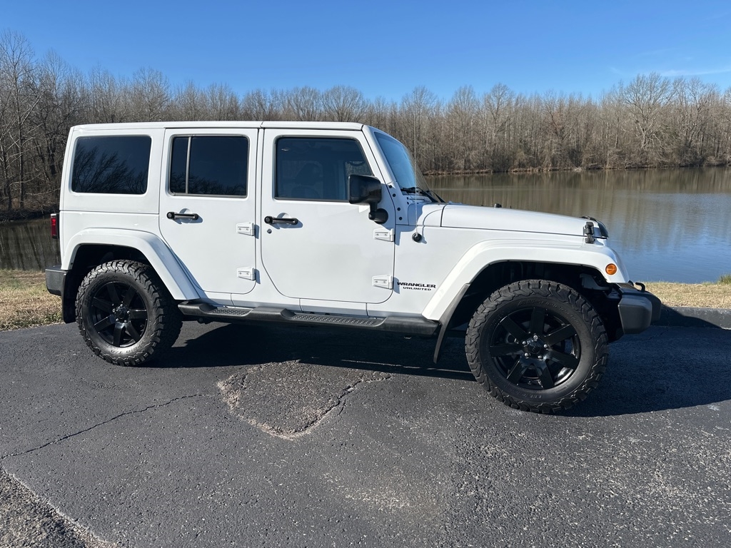 Jeep Wrangler Unlimited 4WD 4dr Altitude 2014