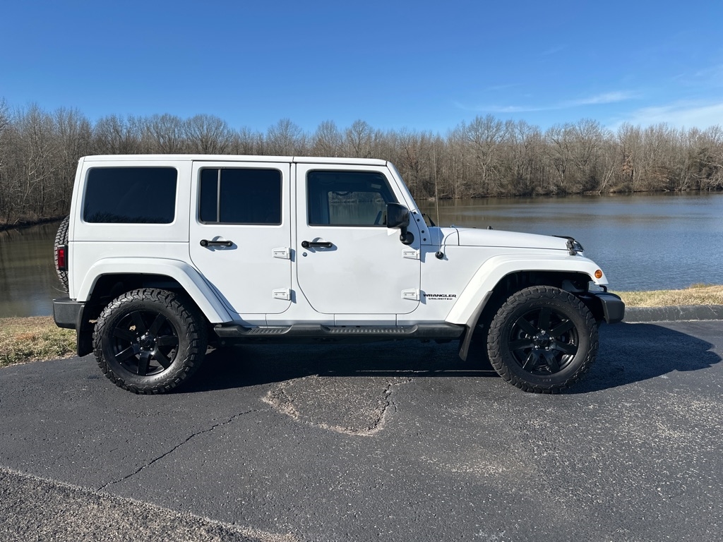 Jeep Wrangler Unlimited 4WD 4dr Altitude 2014