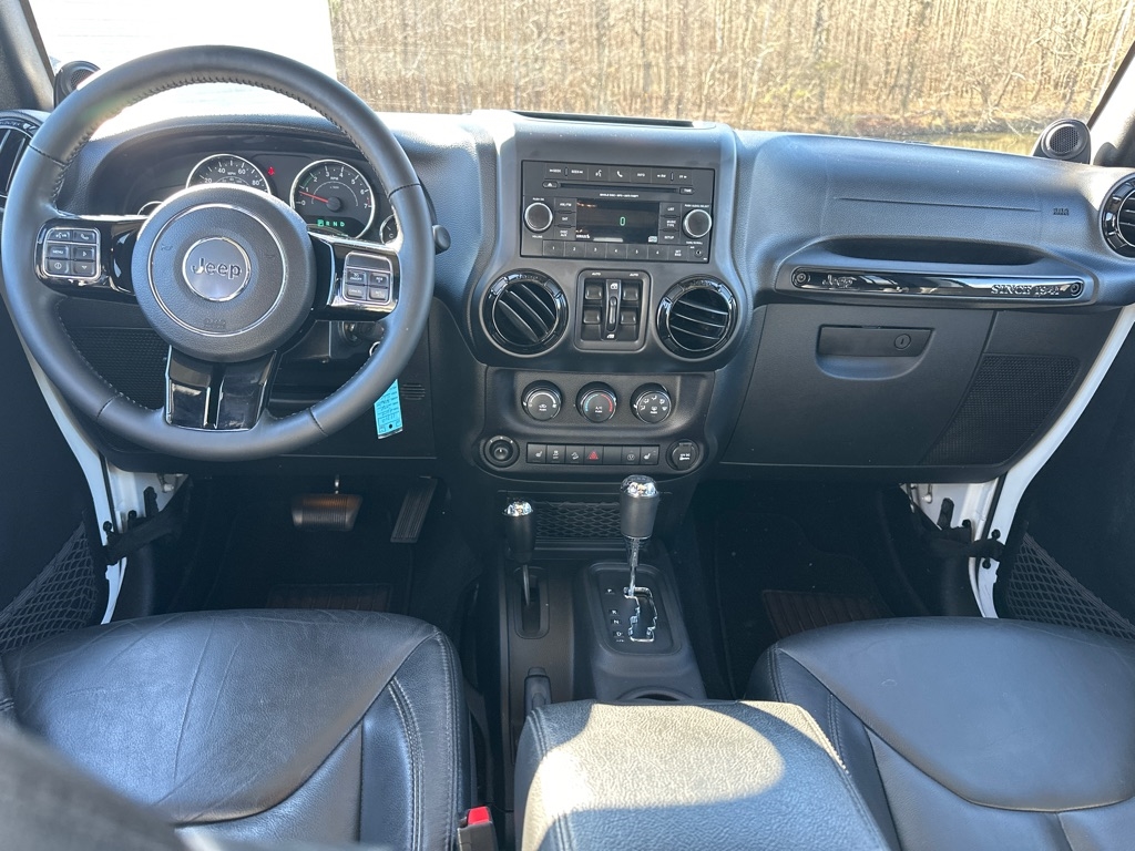 Jeep Wrangler Unlimited 4WD 4dr Altitude 2014