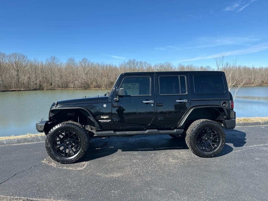 Jeep Wrangler Unlimited 4WD 4dr Sahara 2015