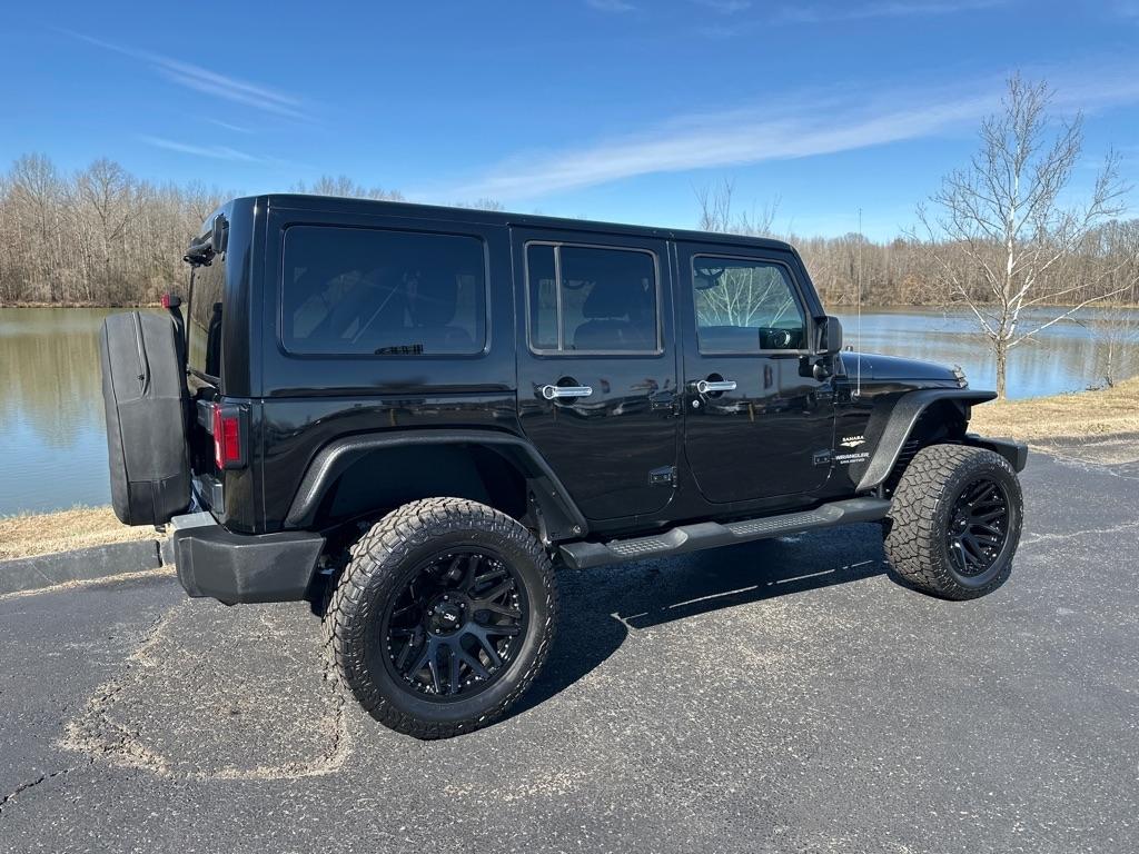 Jeep Wrangler Unlimited 4WD 4dr Sahara 2015