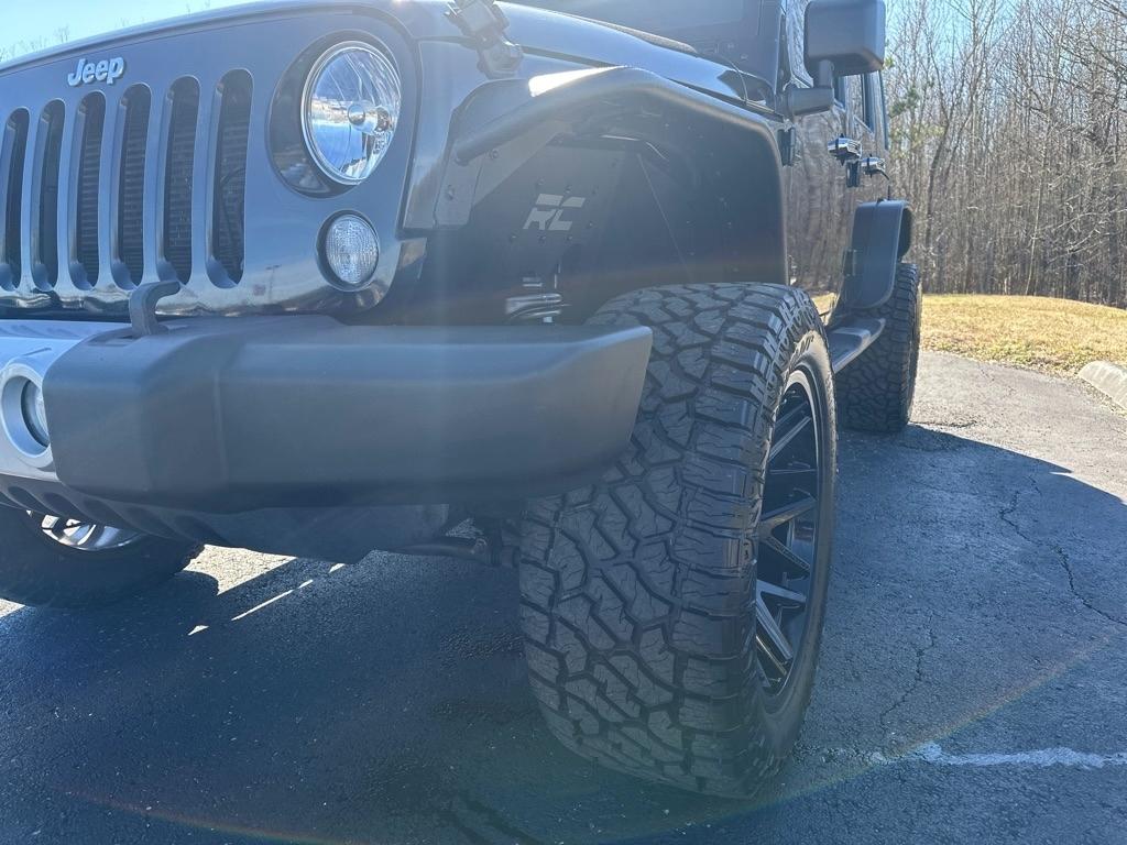 Jeep Wrangler Unlimited 4WD 4dr Sahara 2015