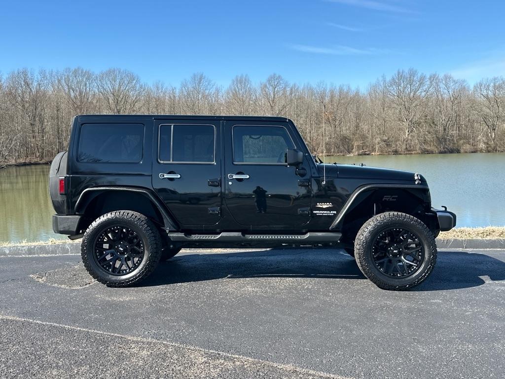 Jeep Wrangler Unlimited 4WD 4dr Sahara 2015