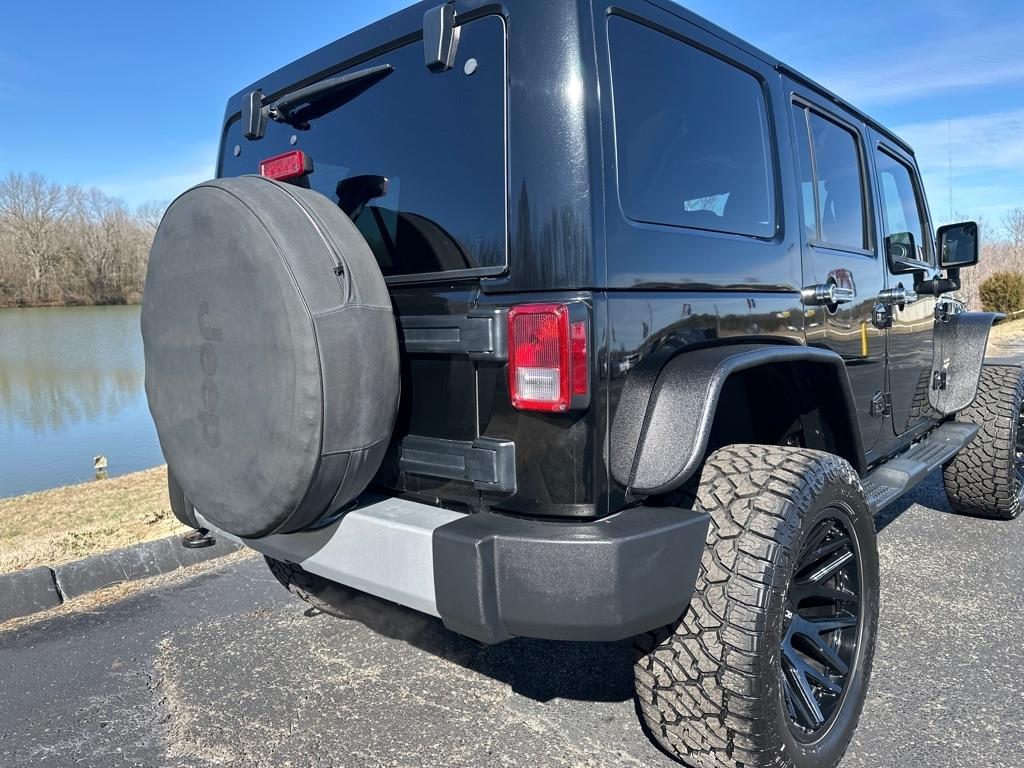 Jeep Wrangler Unlimited 4WD 4dr Sahara 2015