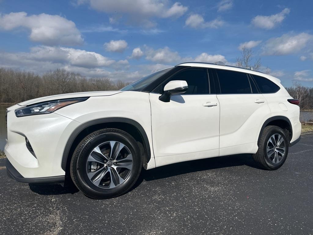 Toyota Highlander XLE FWD (Natl) 2020
