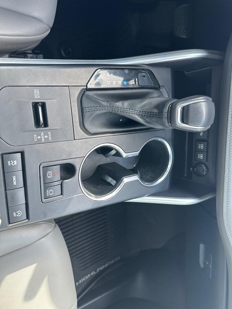 Toyota Highlander XLE FWD (Natl) 2020