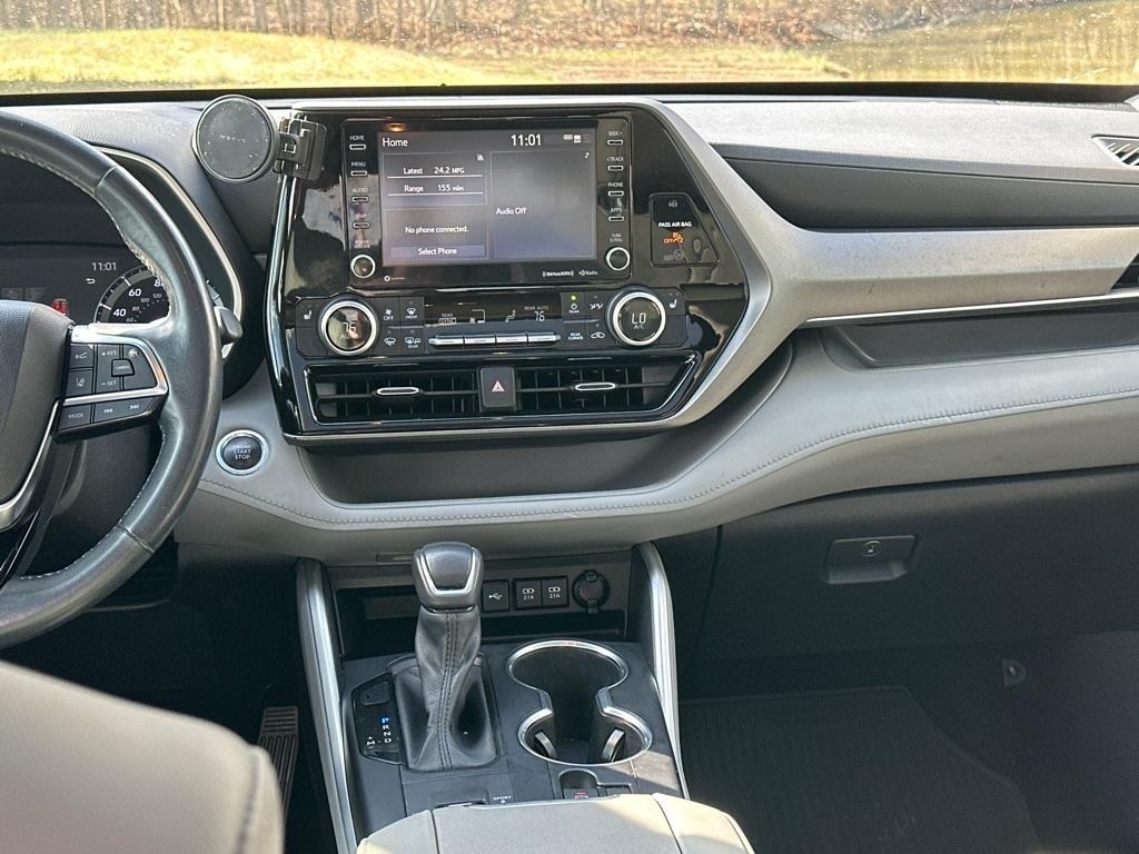 Toyota Highlander XLE FWD (Natl) 2020