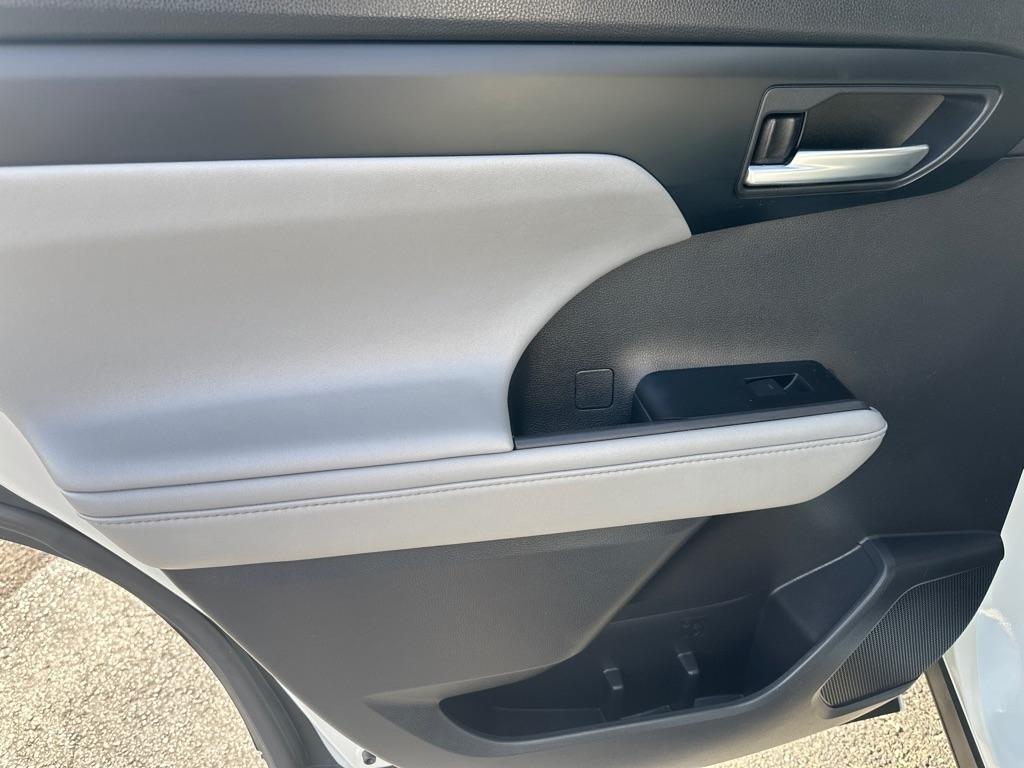 Toyota Highlander XLE FWD (Natl) 2020