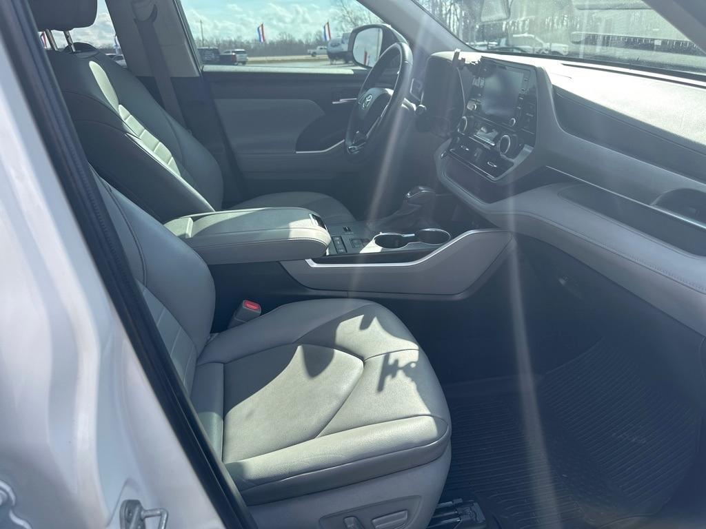 Toyota Highlander XLE FWD (Natl) 2020