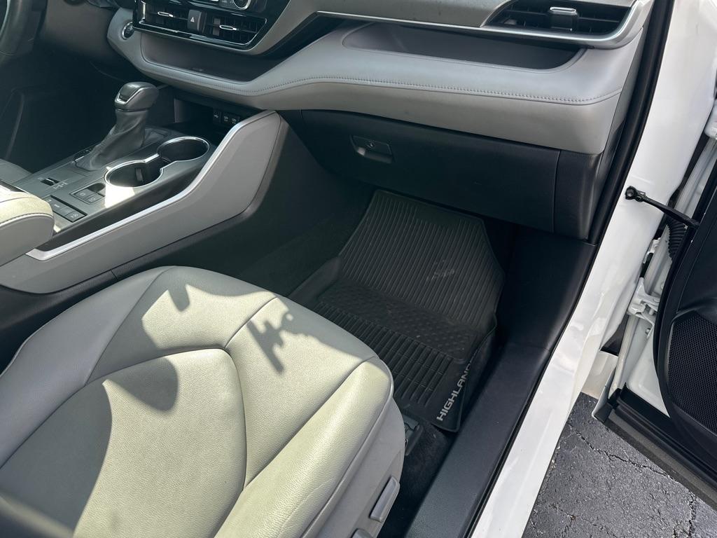 Toyota Highlander XLE FWD (Natl) 2020