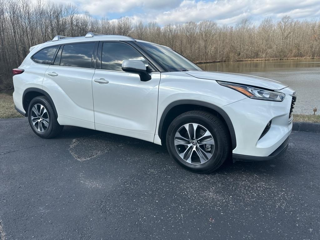 Toyota Highlander XLE FWD (Natl) 2020