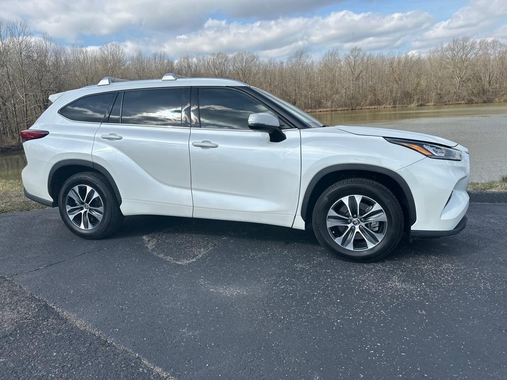 Toyota Highlander XLE FWD (Natl) 2020