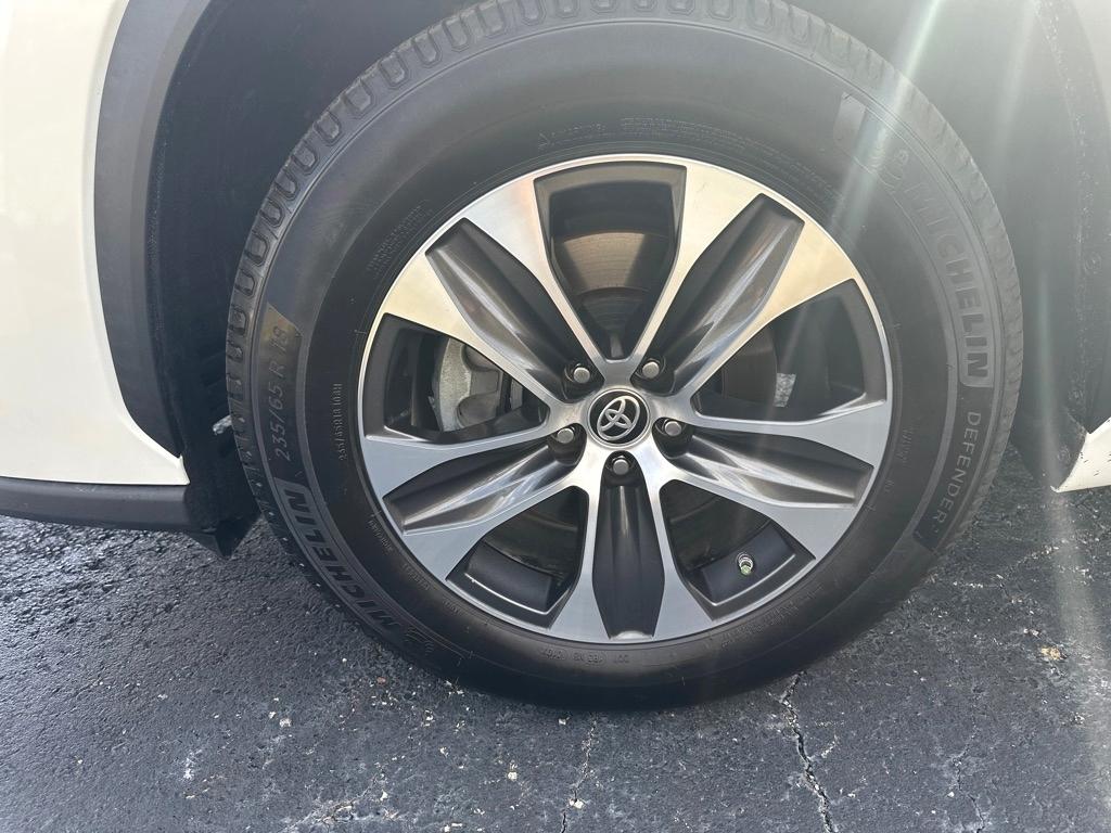 Toyota Highlander XLE FWD (Natl) 2020