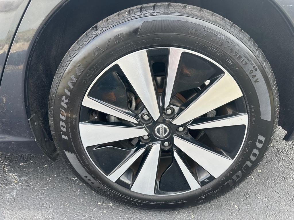 Nissan Altima 2.5 SV AWD Sedan 2019