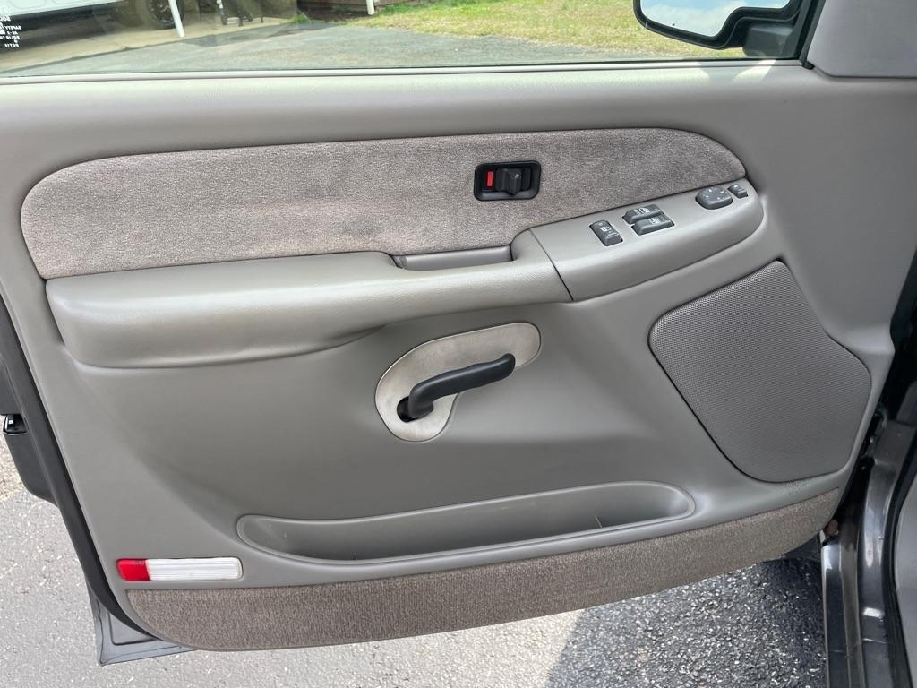 Chevrolet Silverado 1500 Reg Cab 119.0" WB 4WD LS 1999