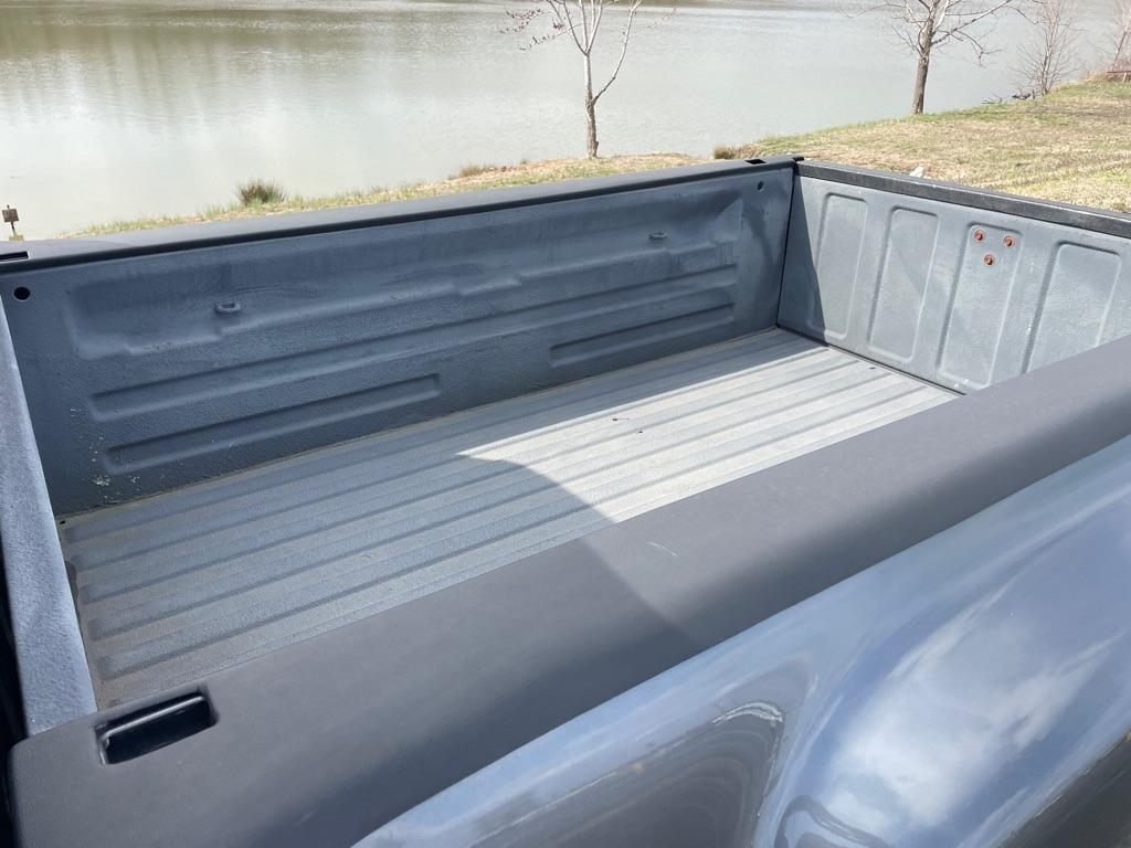 Chevrolet Silverado 1500 Reg Cab 119.0" WB 4WD LS 1999