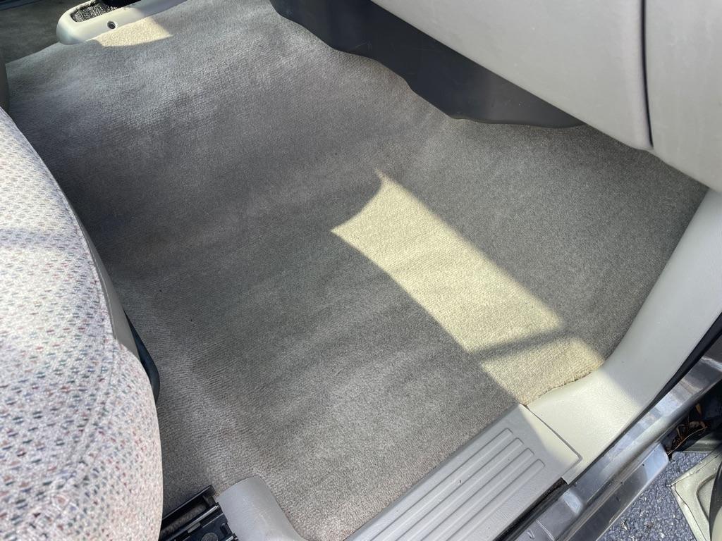 Chevrolet Silverado 1500 Reg Cab 119.0" WB 4WD LS 1999