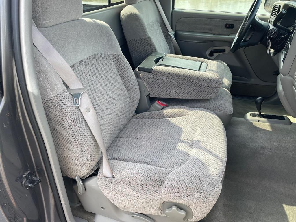 Chevrolet Silverado 1500 Reg Cab 119.0" WB 4WD LS 1999