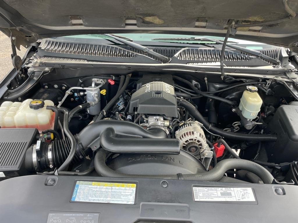 Chevrolet Silverado 1500 Reg Cab 119.0" WB 4WD LS 1999