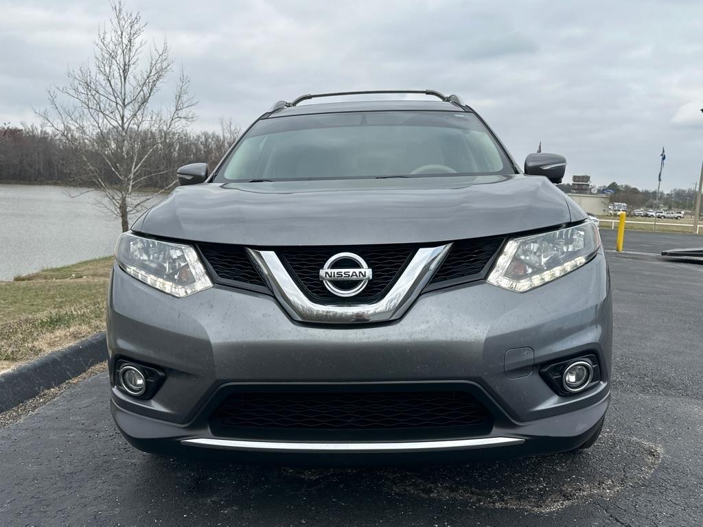 Nissan Rogue FWD 4dr SV 2015