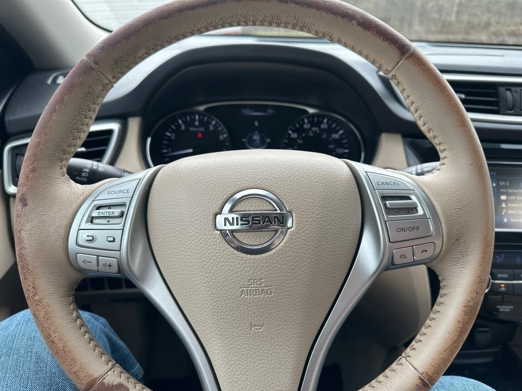 Nissan Rogue FWD 4dr SV 2015