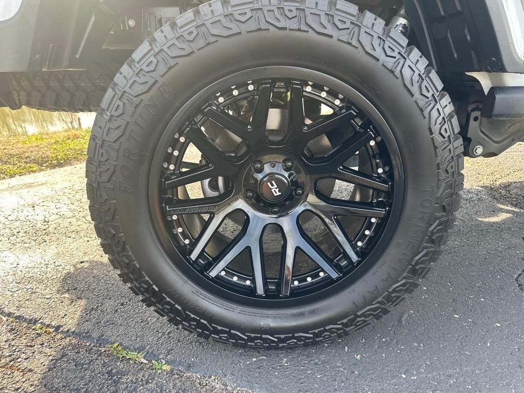 Jeep Gladiator Willys Sport 4x4 2021