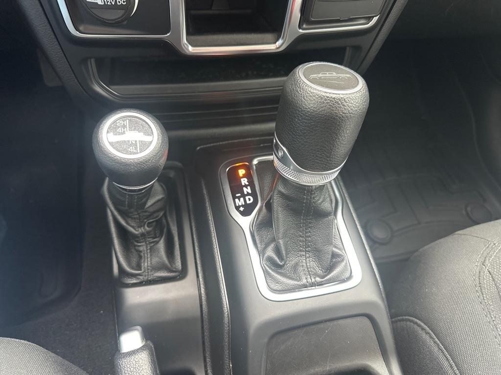 Jeep Gladiator Willys Sport 4x4 2021