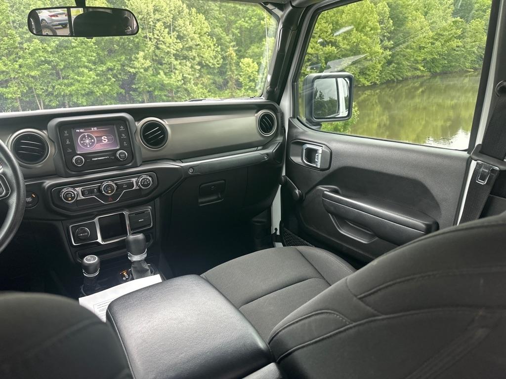 Jeep Gladiator Willys Sport 4x4 2021