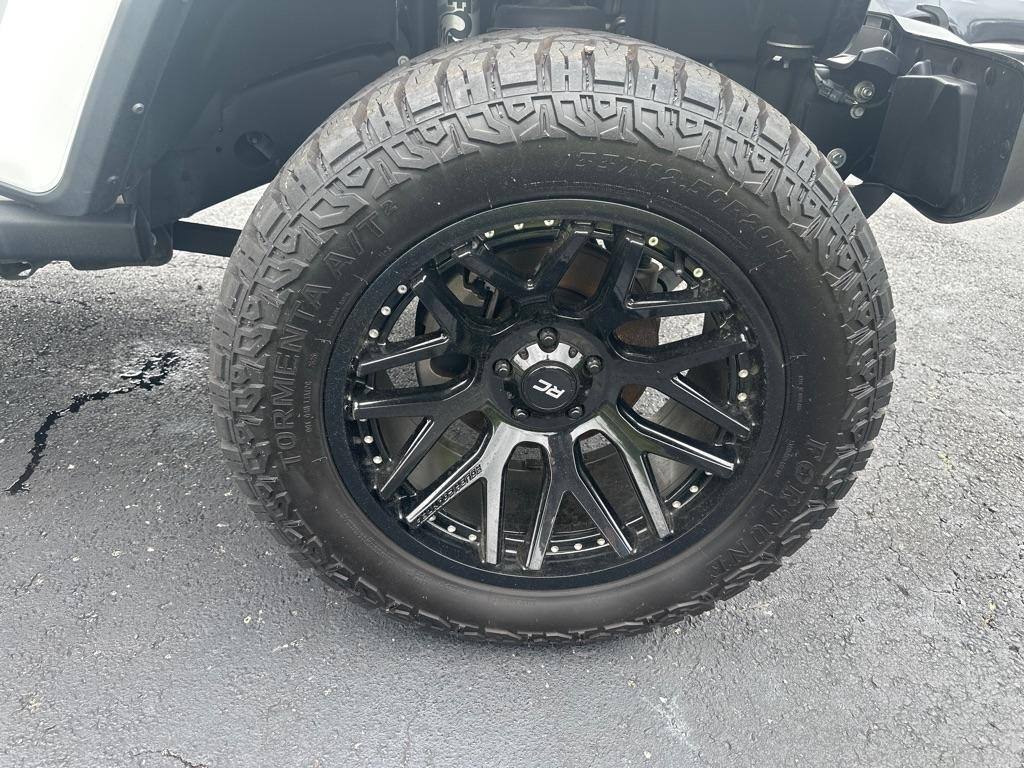 Jeep Gladiator Willys Sport 4x4 2021