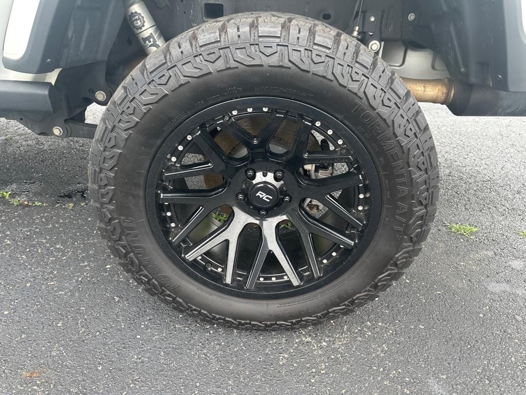 Jeep Gladiator Willys Sport 4x4 2021